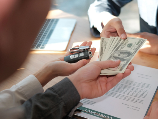 太仓讨债公司分享债务纠纷解决途径对比：诉讼与委托催收的成本收益分析